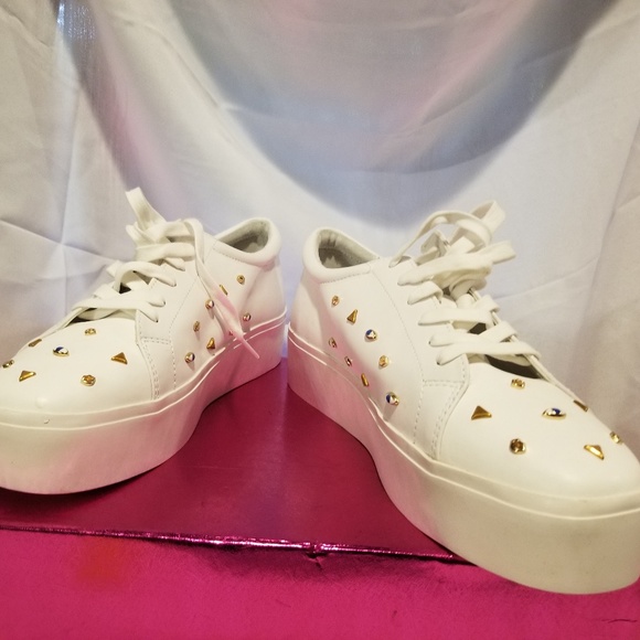 NIB KATY PERRY DYLAN SNEAKERS - Picture 2 of 8